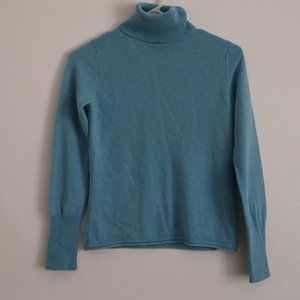 100% Cashmere Baby Blue Turtleneck Sweater Size S